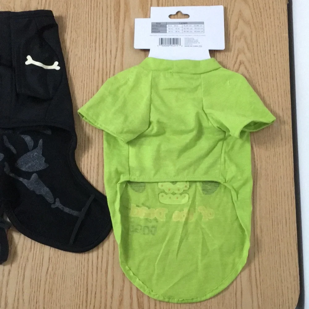 Bundle Of 2 Doggie T-shirt & Costume Small/Medium 6 1/4-1/2” Waist 8 1/2” Length